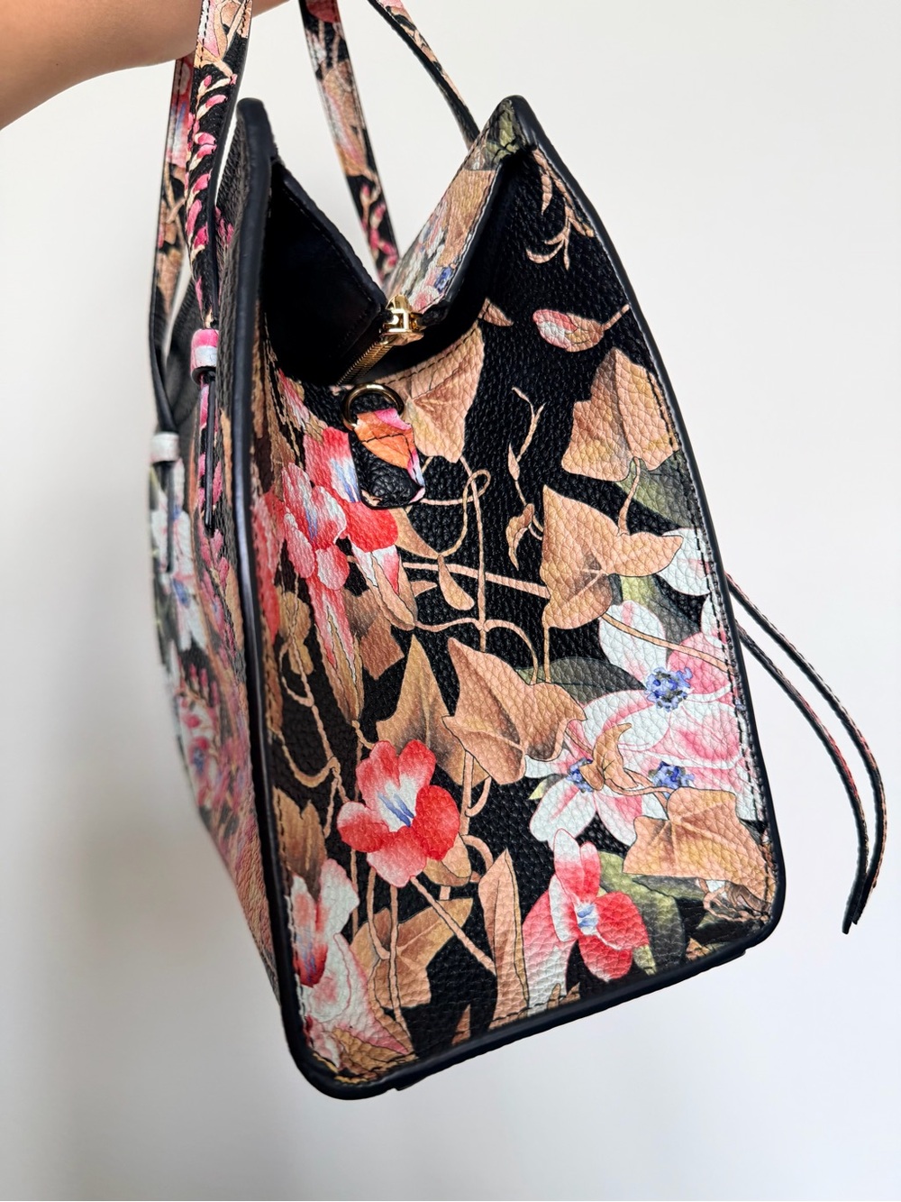 Salvatore Ferragamo Floral Print Leather Small Tote Bag - Picture 4 of 16